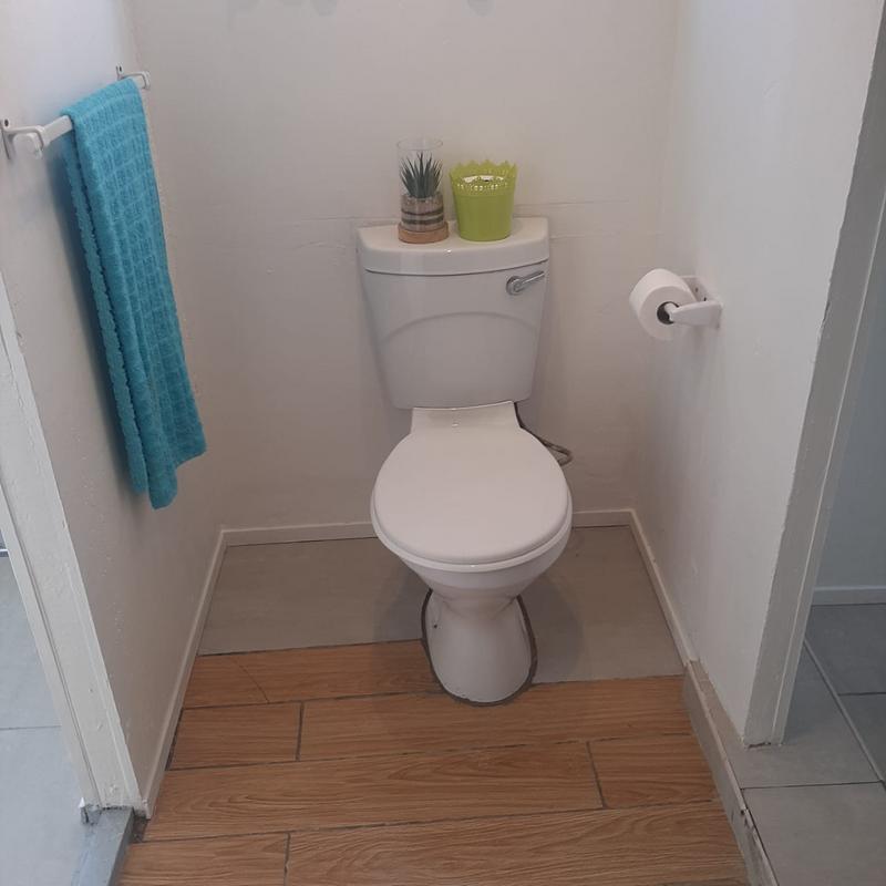 6 Bedroom Property for Sale in Ravensmead Western Cape